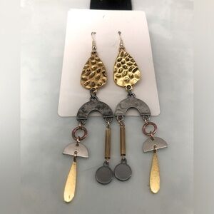 Item #1024-016 - Wow Factor Earrings!